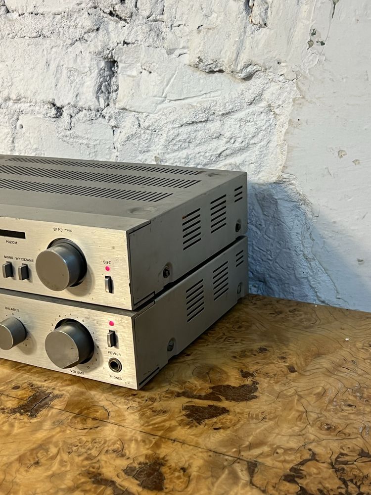 Tuner stereo Hi-Fi Faust 211D Stereo preamplifier/amplifier DS 840A
