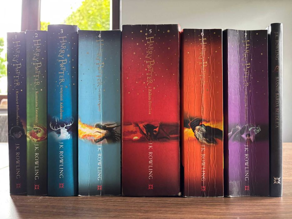 Harry Potter Tomy 1 - 7 + Baśnie Barda Beedle'a