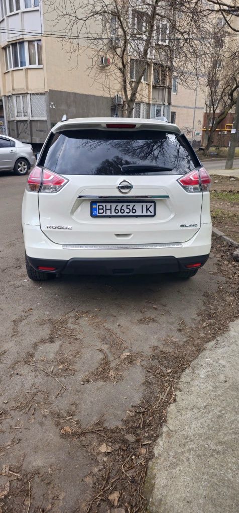 Продам Nissan Rogue SL