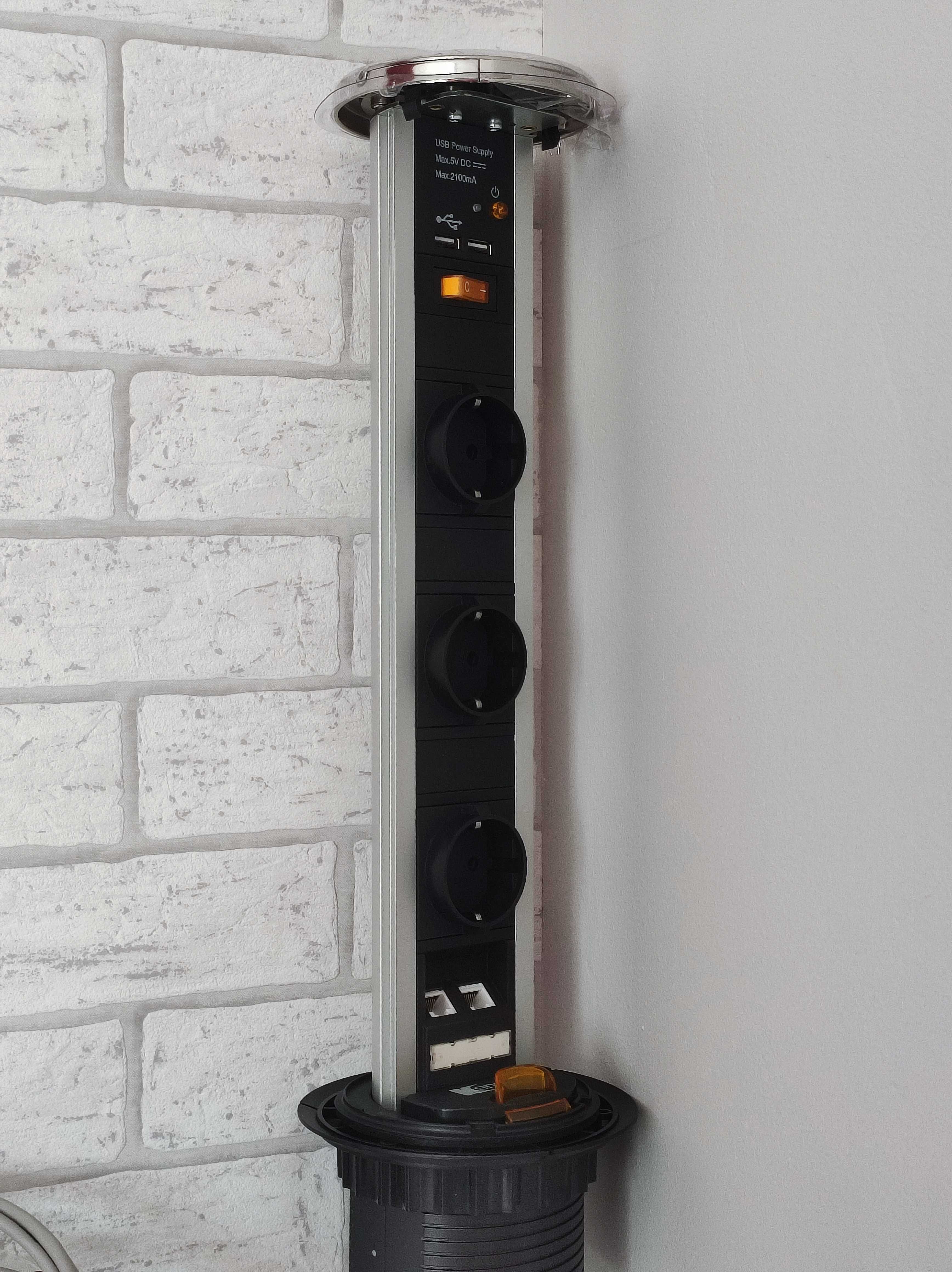Gniazdo, Listwa Elektryczna blatowa Kengo srebrna 3 x gniazdo, 2 x USB