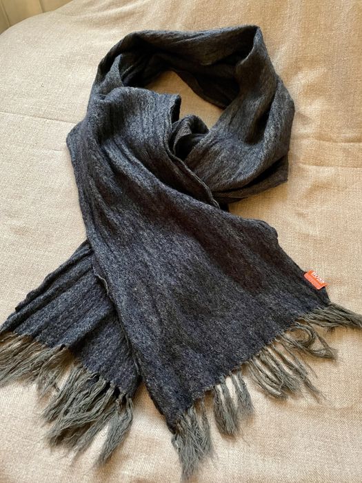 Чоловічий шарф від Hugo Boss