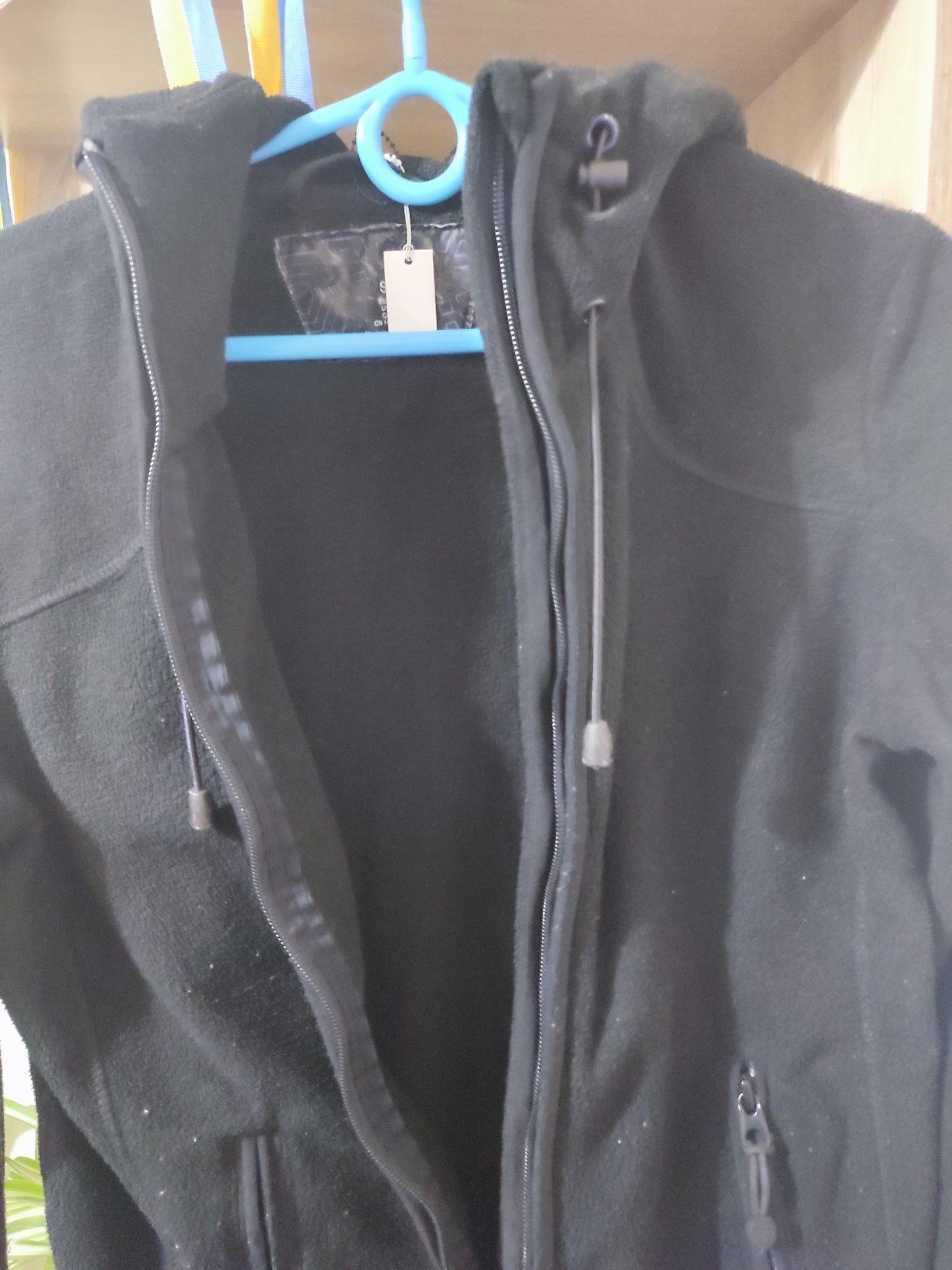 Флисовие кофти      H&M