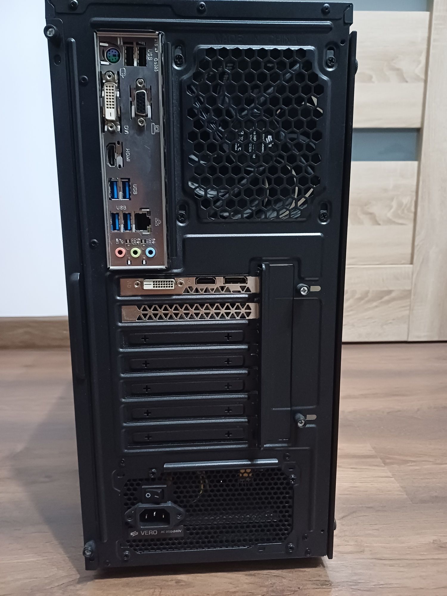 Komputer stacjonarny i5, 1650, 8GB, SSD