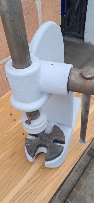 Prasa ręczna zębata PXBa 250