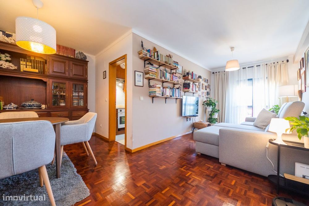 Apartamento T2 - Caxias