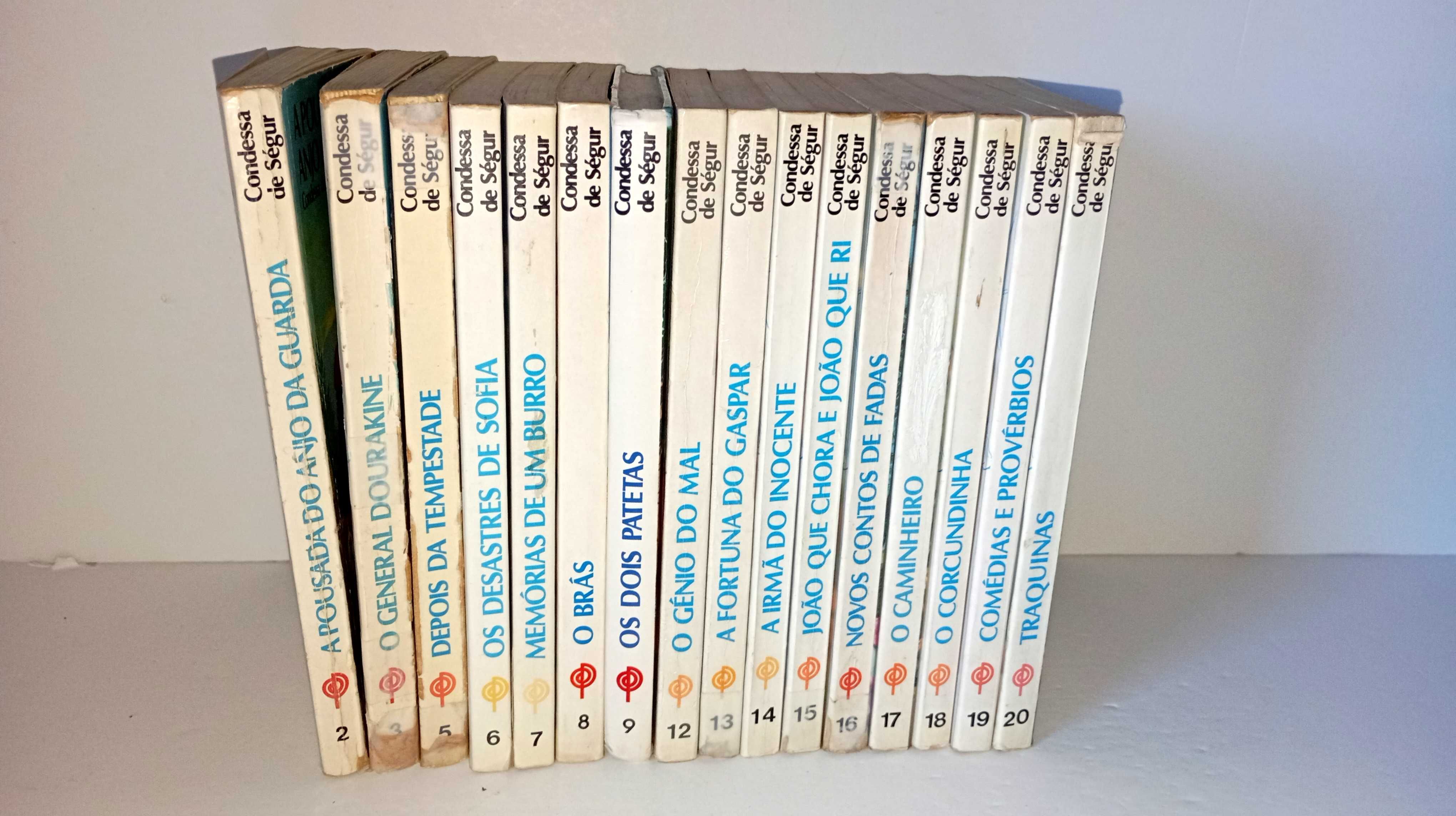 Vários livros da Condessa de Ségur (mais nas restantes fotos)