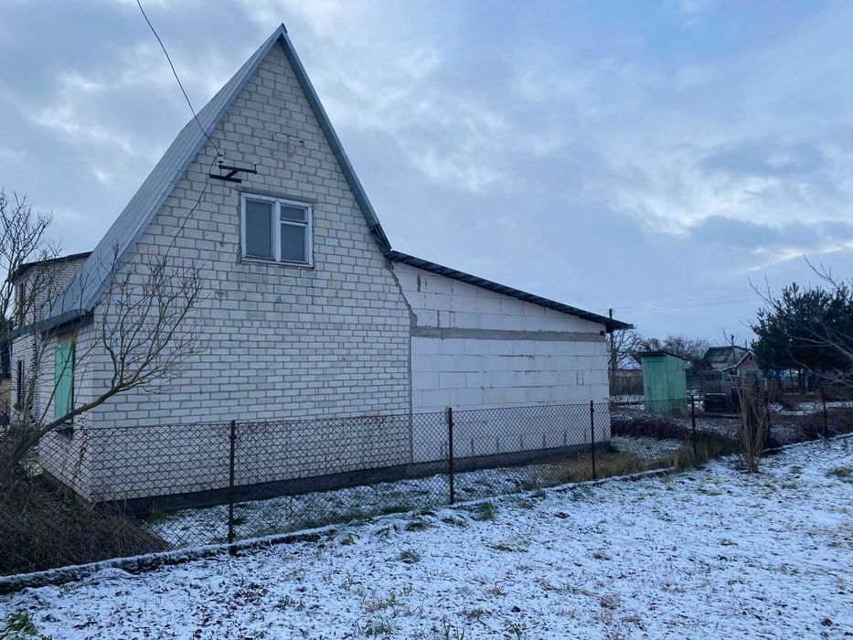 Продам дачу, двоповерховий цегляний будинок, Західний Буг.