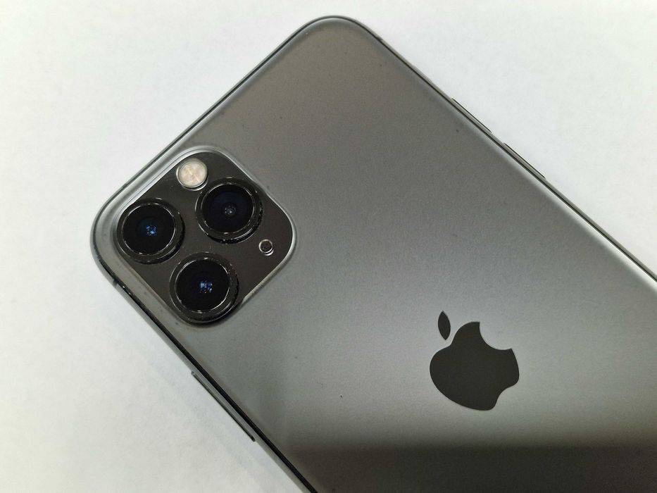 Iphone 11 PRO 64GB/ Space Gray/ Bat 100%/ Grade A-/ Gwarancja + ładowa