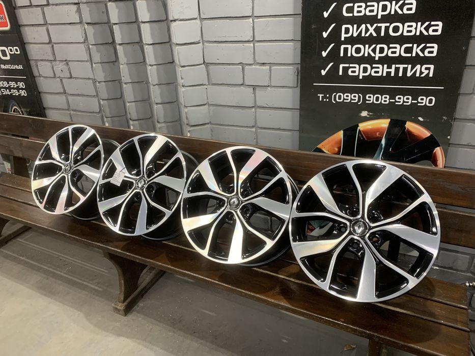 99 Оригинальные литые диски Renault 5/114.3 R17 et42 403002961r