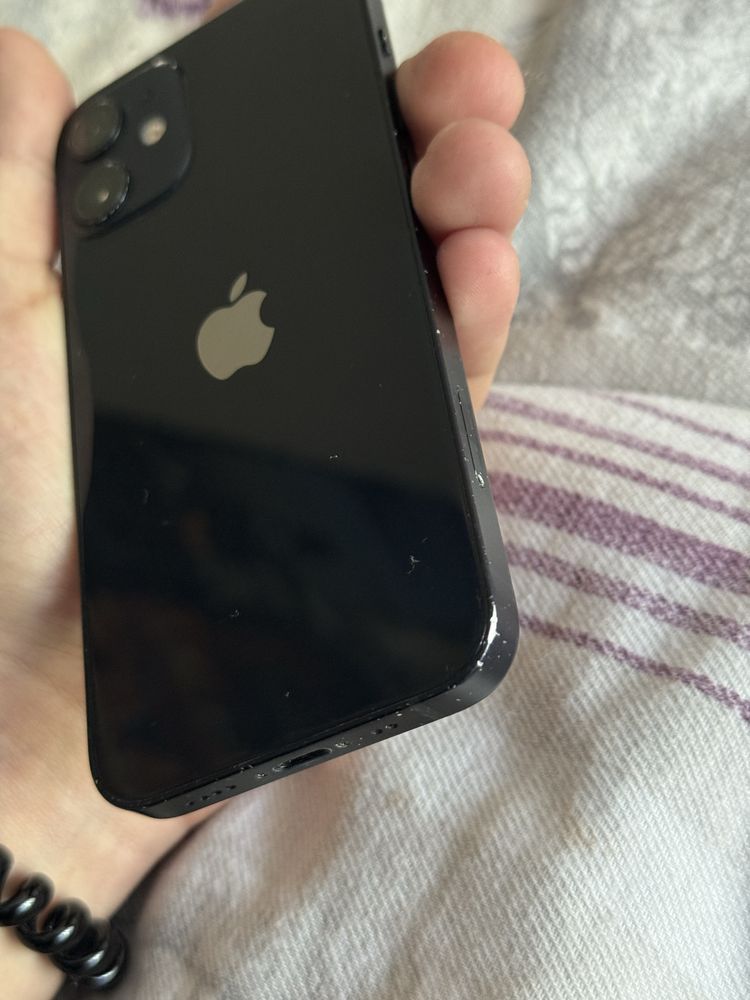 Продам,iPhone 12mini 4/64 R-sim стан косметичний 7/10