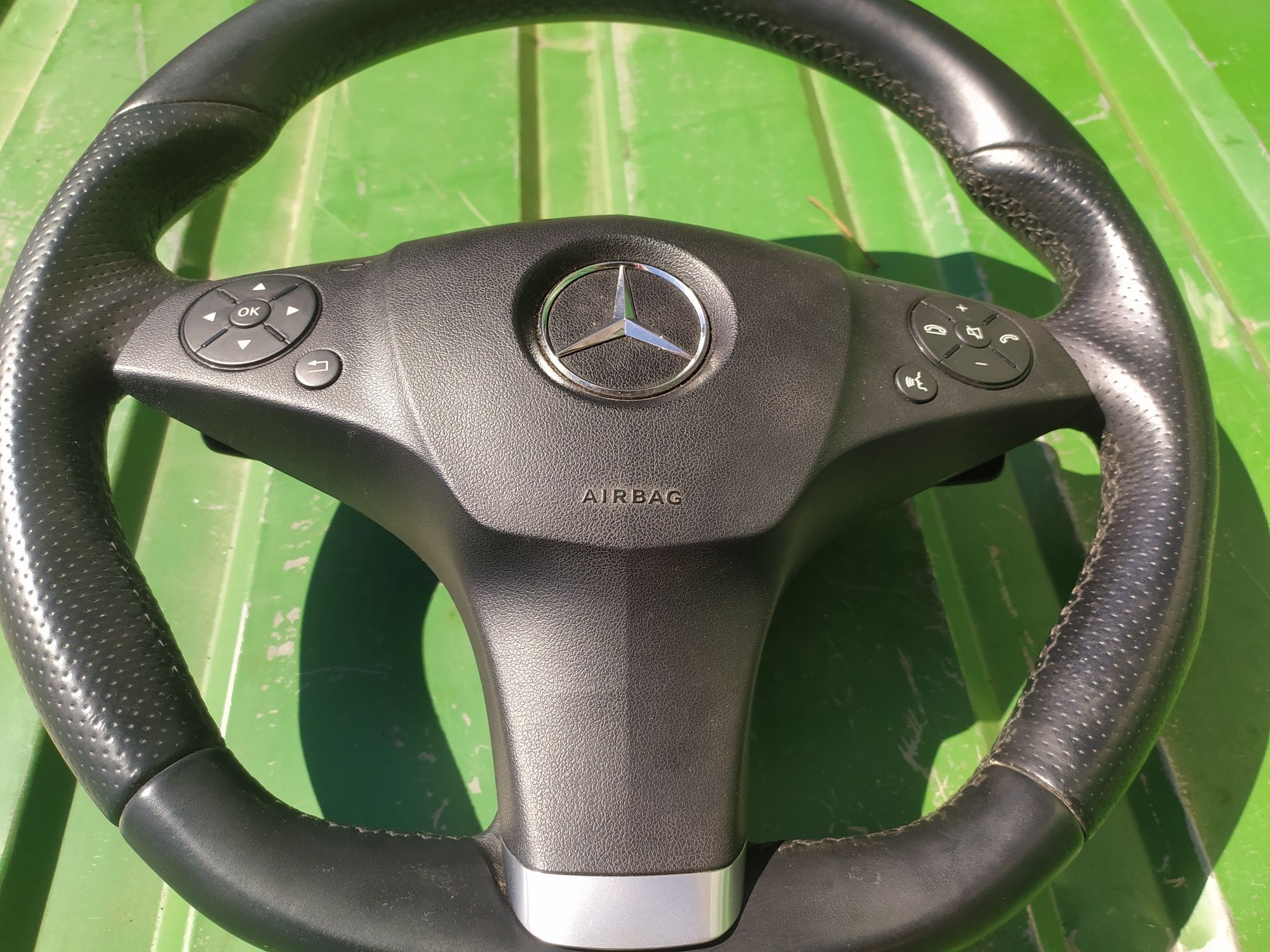 Руль Подушка Мерс W212 2009-2013