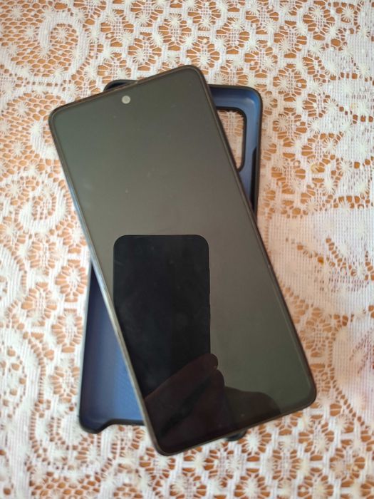 Samsung A51 6/128g в ідеальному стані. Куплений в Україні