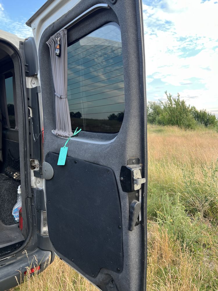 Opel vivaro 1,9 100