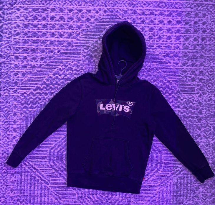 Czarna bluza z kapturem Levi’s