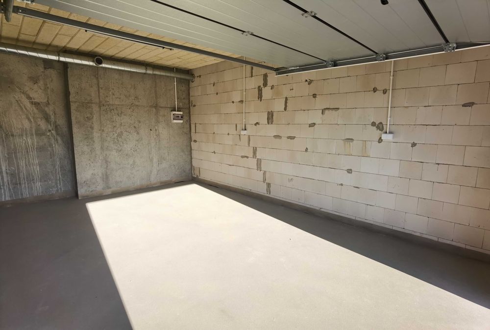 Garaż 24 m2 Do Wynajęcia - Duży i Wysoki I ul. Bartąska I Obwodnica