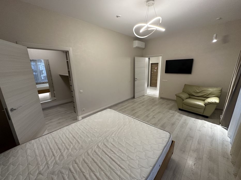 Сдам 1к квартиру на Таирова (возле 16ст.Большого Фонтана)