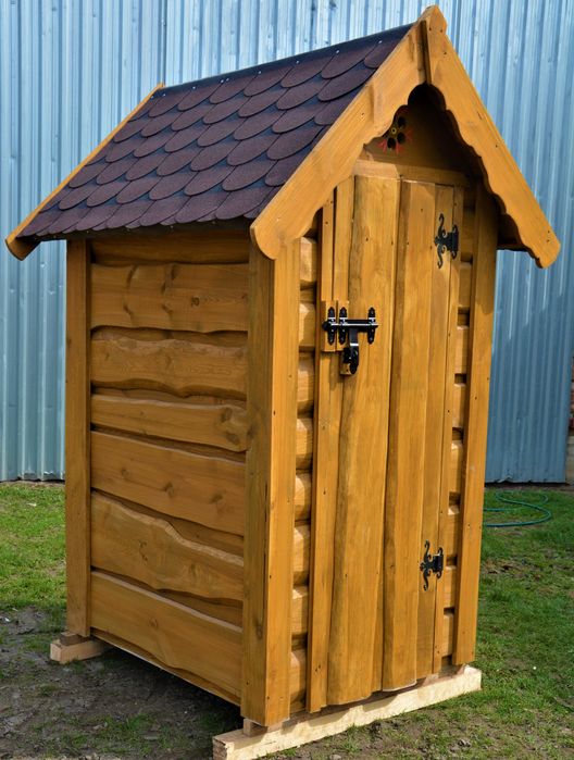 toaleta drewniana ogrodowa WC na działkę budowę wychodek sławojka