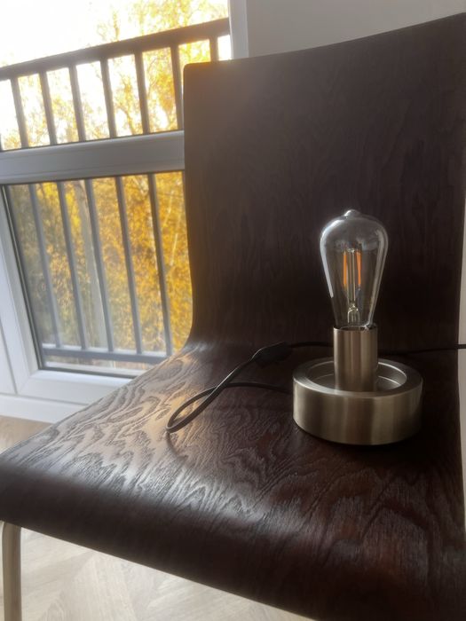 Lampka nocna industrialna