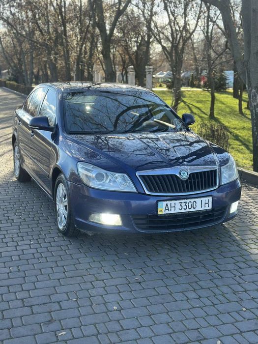 Продам Школу Октавия 2010 Года