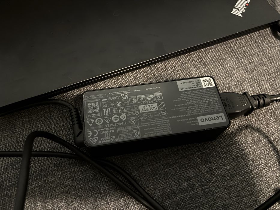 Lenovo ThinkPad E14 Gen 2 – Ryzen 3 / 8GB / 256GB SSD – Stan bdb