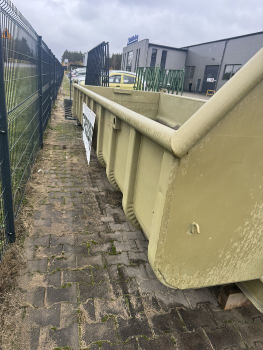 Kontener hakowy 20 ft – 6,06 m – 12 000 zł netto