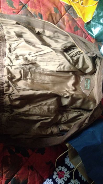 Casaco em couro novo