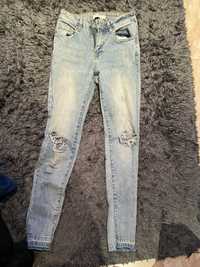 Jasne jeansy See See