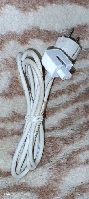 Sprzedam oryginalny kabel Apple