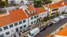 Moradia T4 com 2 Suites, Terraço e Logradouro na Penha de França