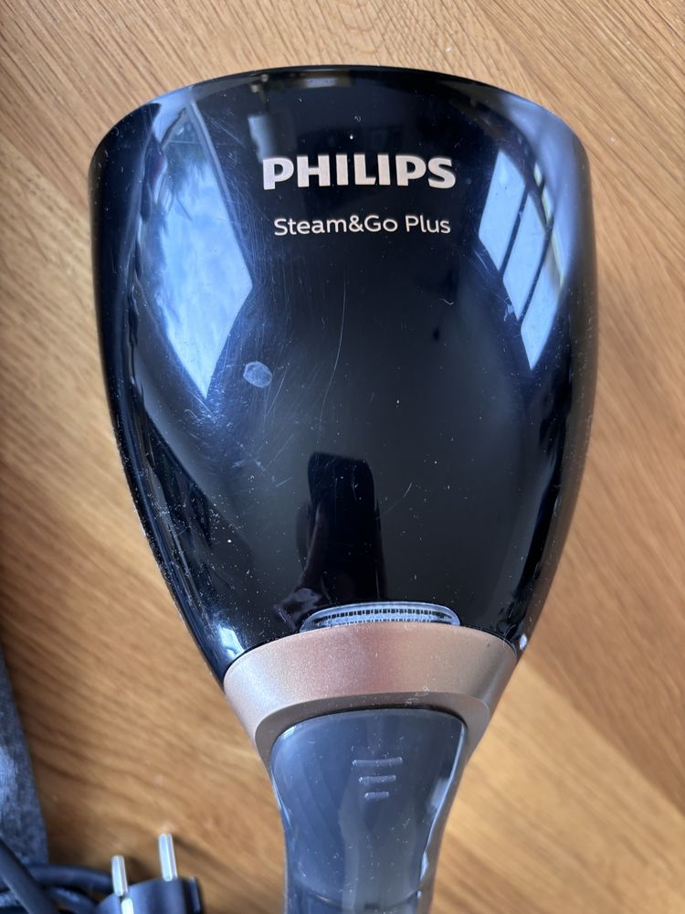 Parownica reczna Philips Steam&Go Plus