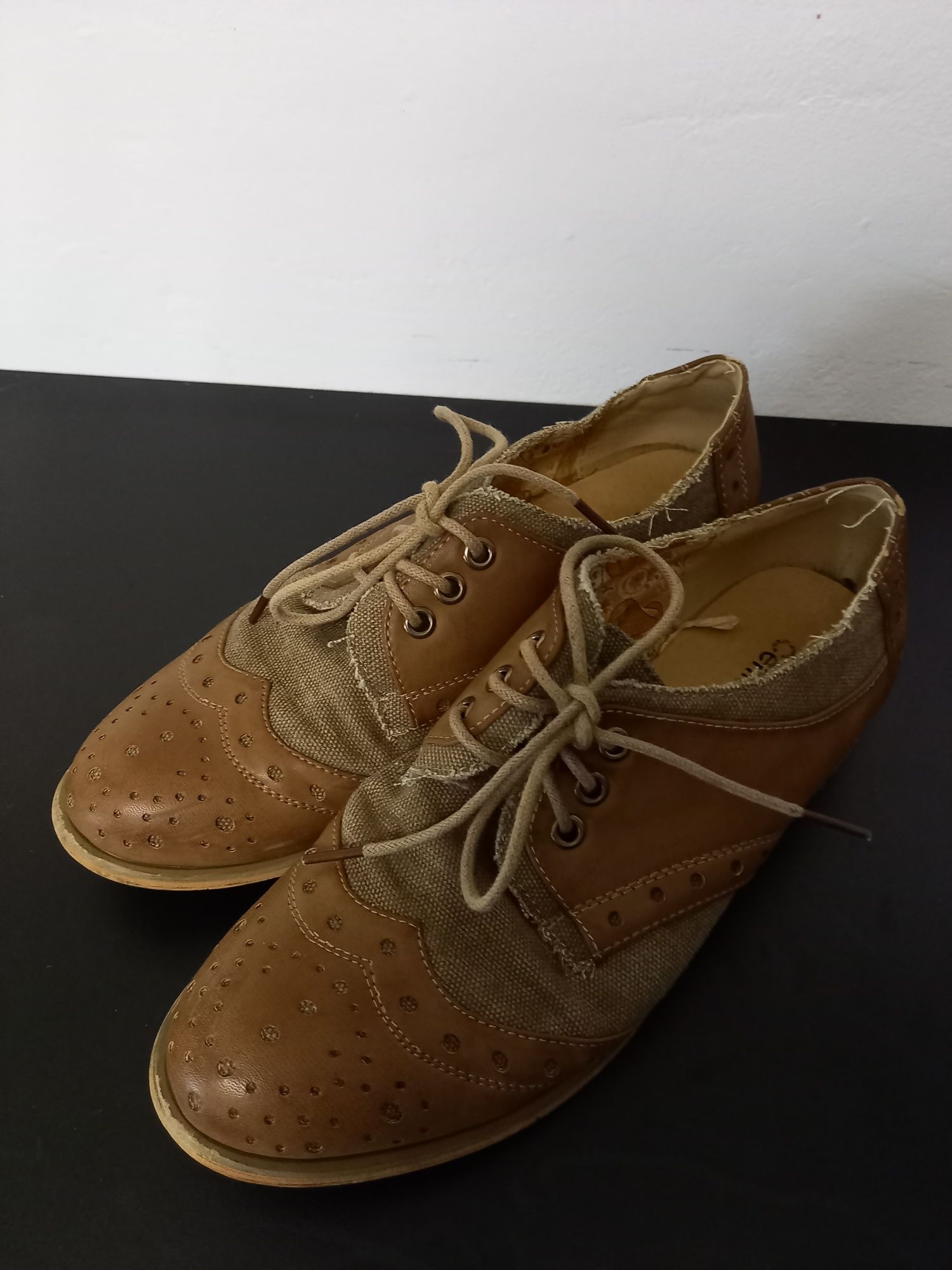 Półbuty oxford khaki Centro rozmiar 39