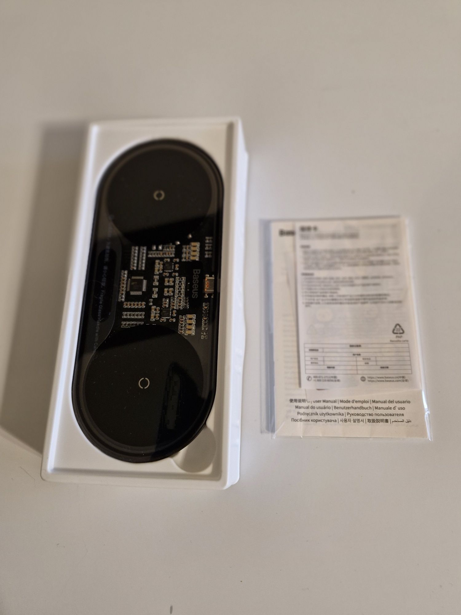 Бездротовий зарядний пристрій Baseus Digital LED Display 2-in-1
