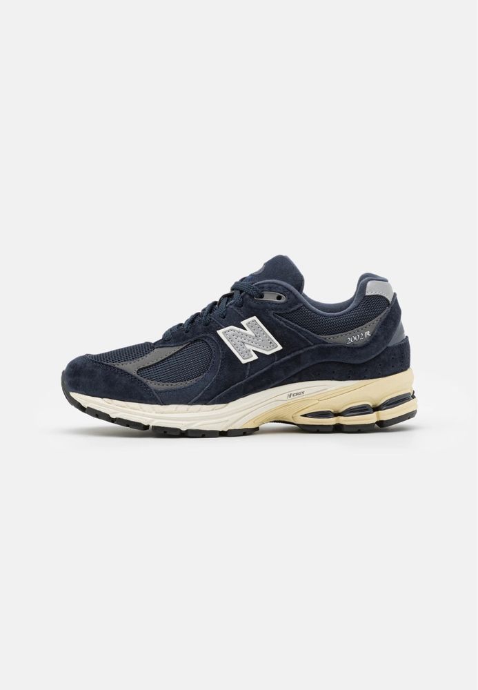 Кросівки New Balance 2002r 'Eclipse Castlerock' M2002RCA