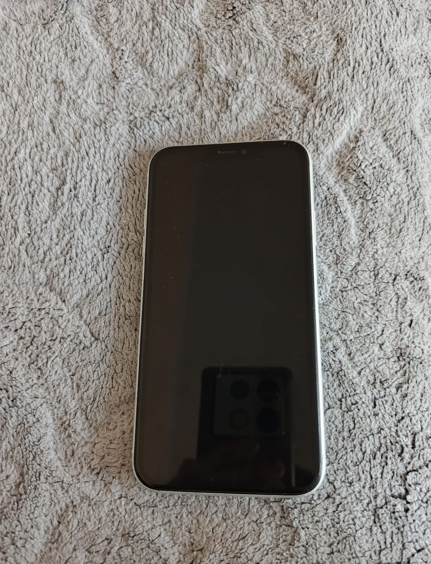 iPhone xr 64GB zbite plecki
