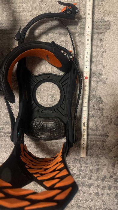 Wiązania snowboardowe NITRO Zero Nitros Shaka Brah M