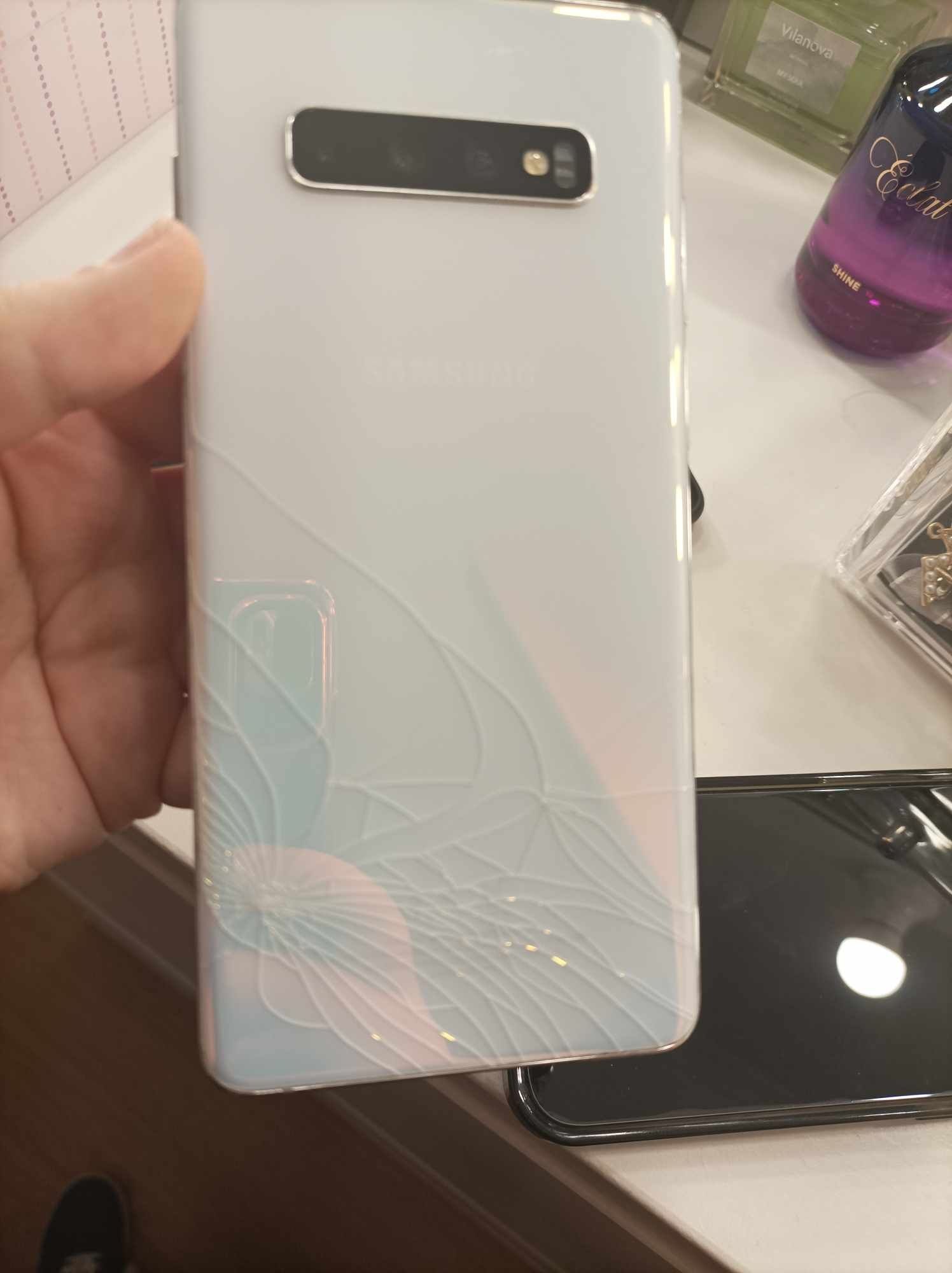 Samsung s10+ 8gb/ 128gb a funcionar em pleno