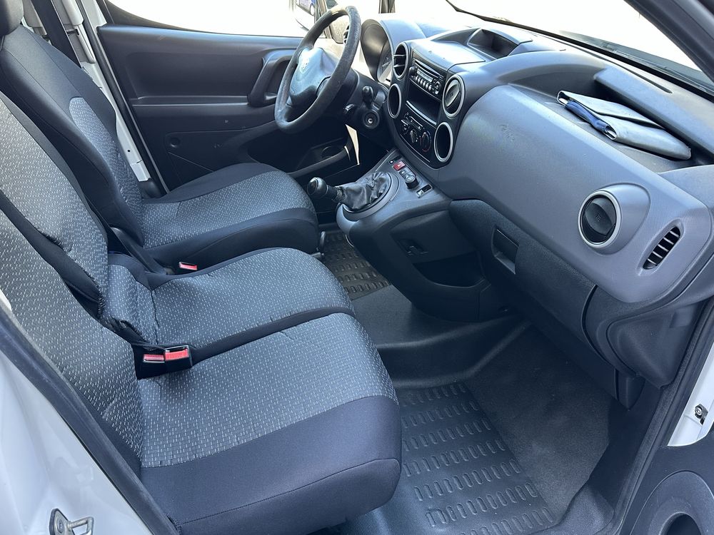 Berlingo Partner 1.6 E-HDi long Dlugi 3 os !