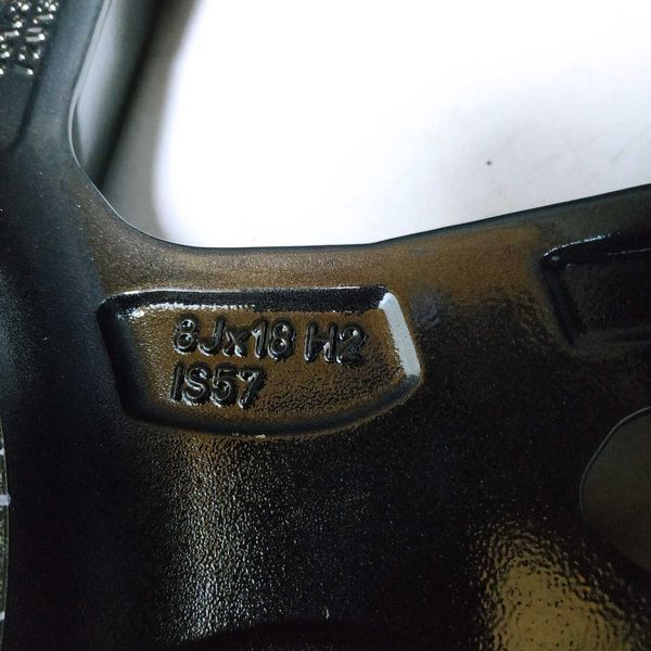 R18 8J оригінал BMW 1 F40 2 F44 стиль 556M 819M 8092352 диск бмв 5*112