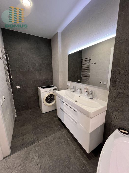 Продам! 2 комн квартира с ремонтом. ЖК Маршал Сити, Таирова