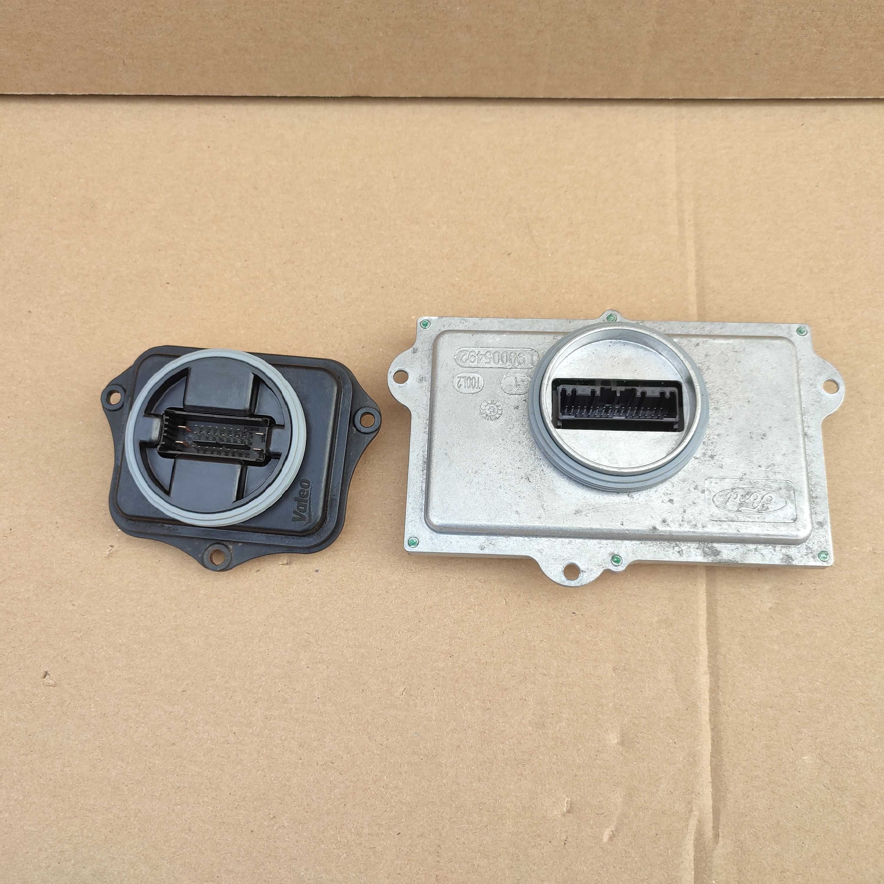 Ford S-Max MK2 MK3 C-Max Mondeo MK5 moduł LED przetwornica xenon ideał