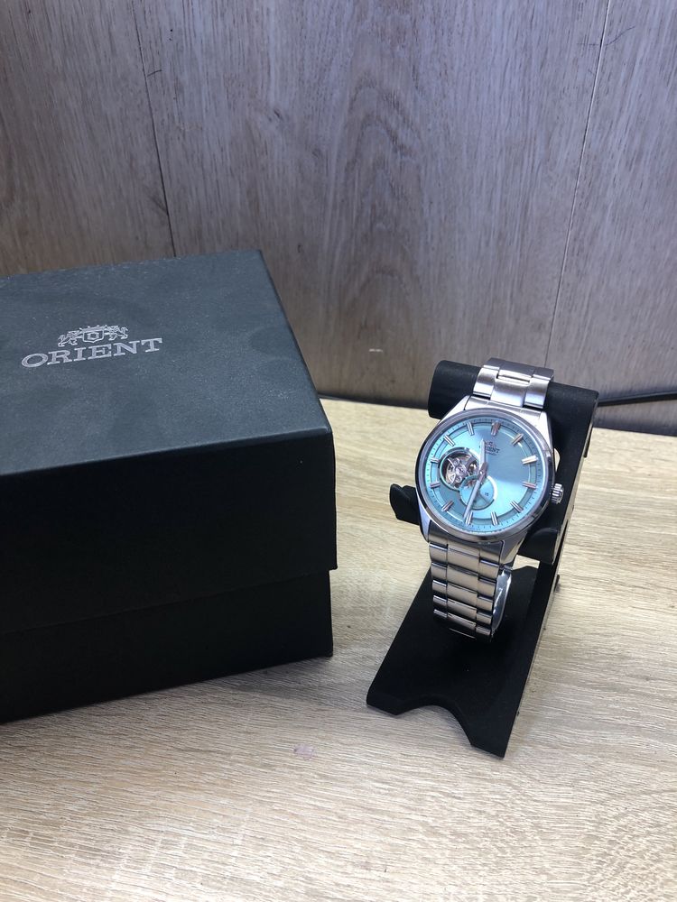 Часы Orient Open Heart RA-AR0009L10B