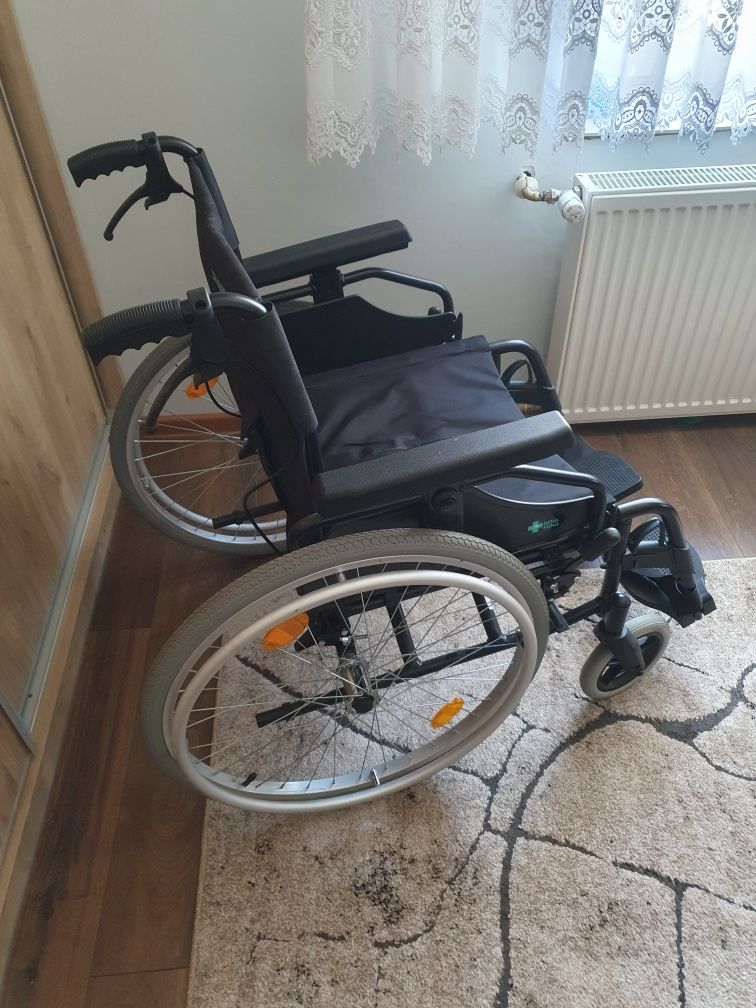 Wózek inwalidzki reha fund