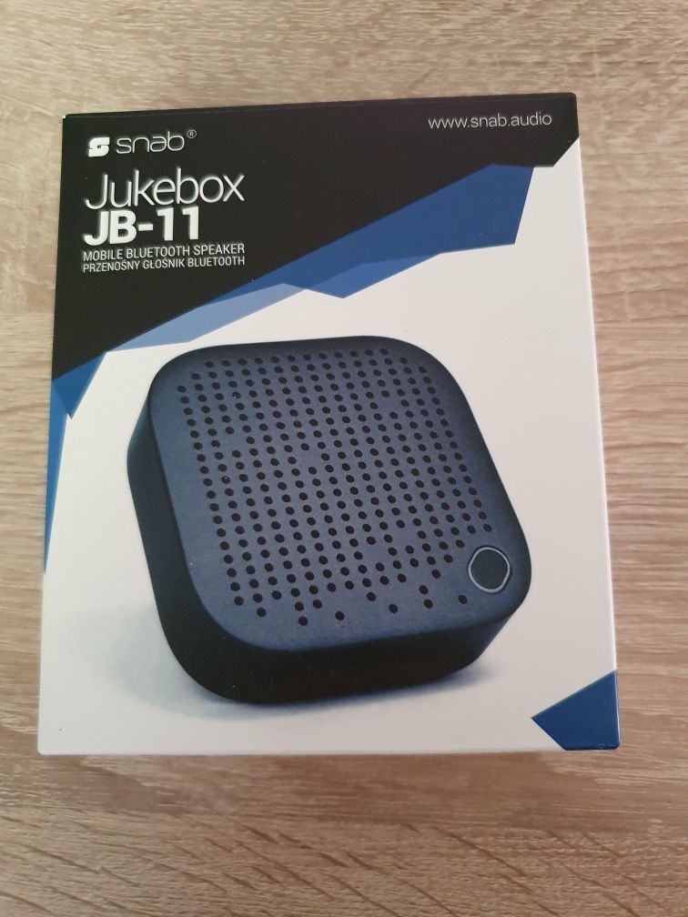 Fajny głosnik bezprzewodowy bluetooth.