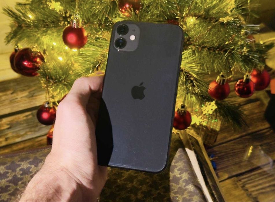 Продам айфон 11 на 64