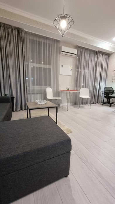 Апартаменты с новым ремонтом в ЖК Баку