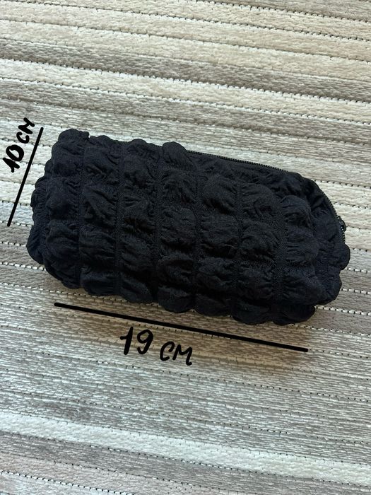 Чорний пенал новий