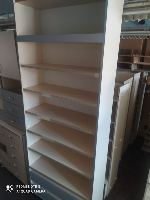 Продам. Стелаж в гарному стані . Самовивіз