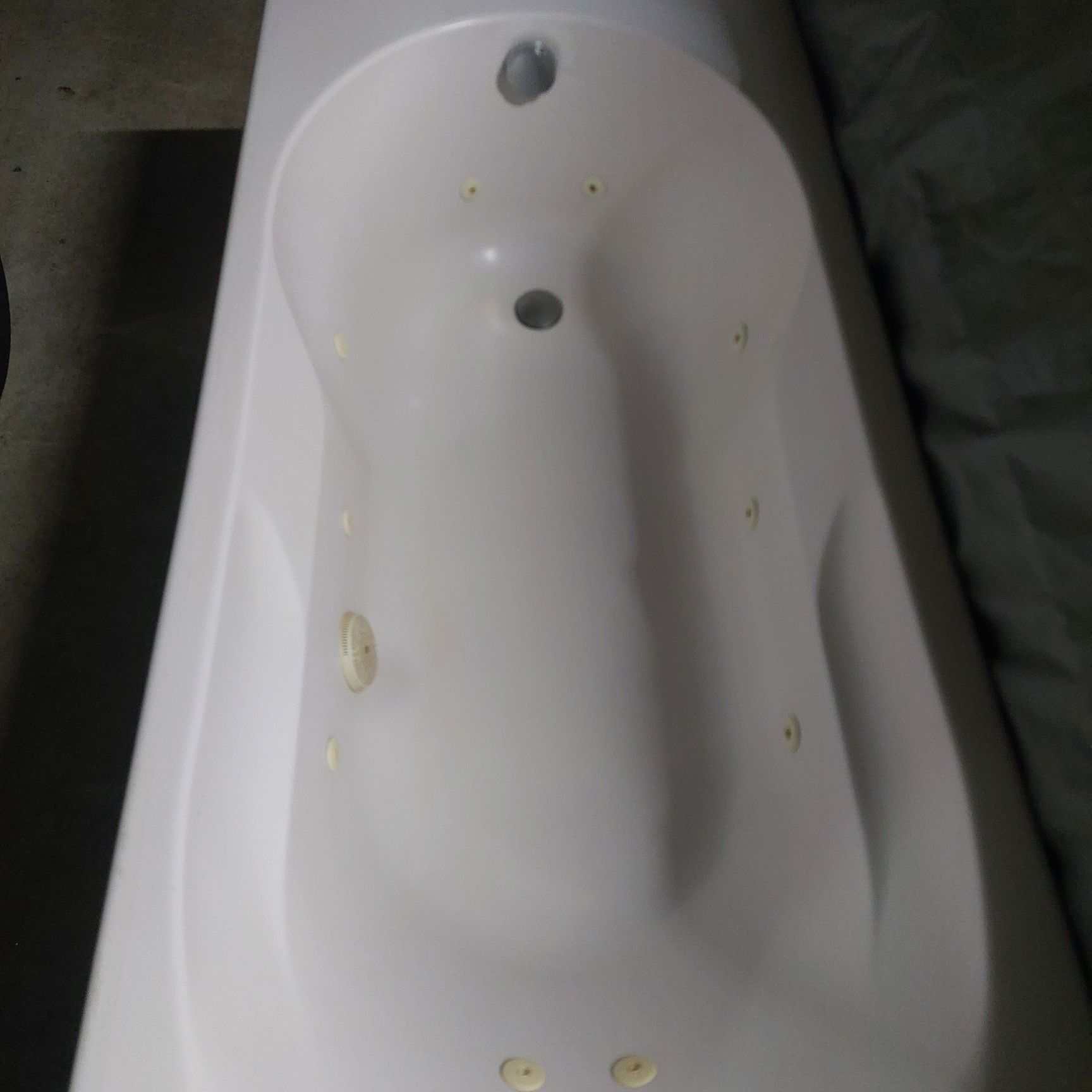 Vendo banheira de hidromassagem em bom estado