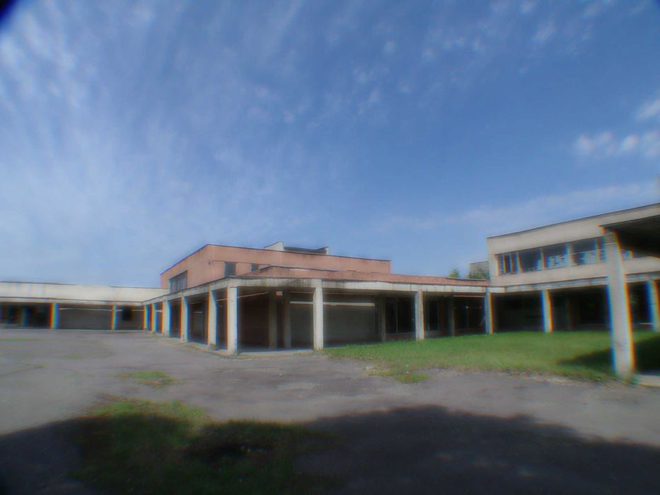 Будівля торгово-промислового комплексу