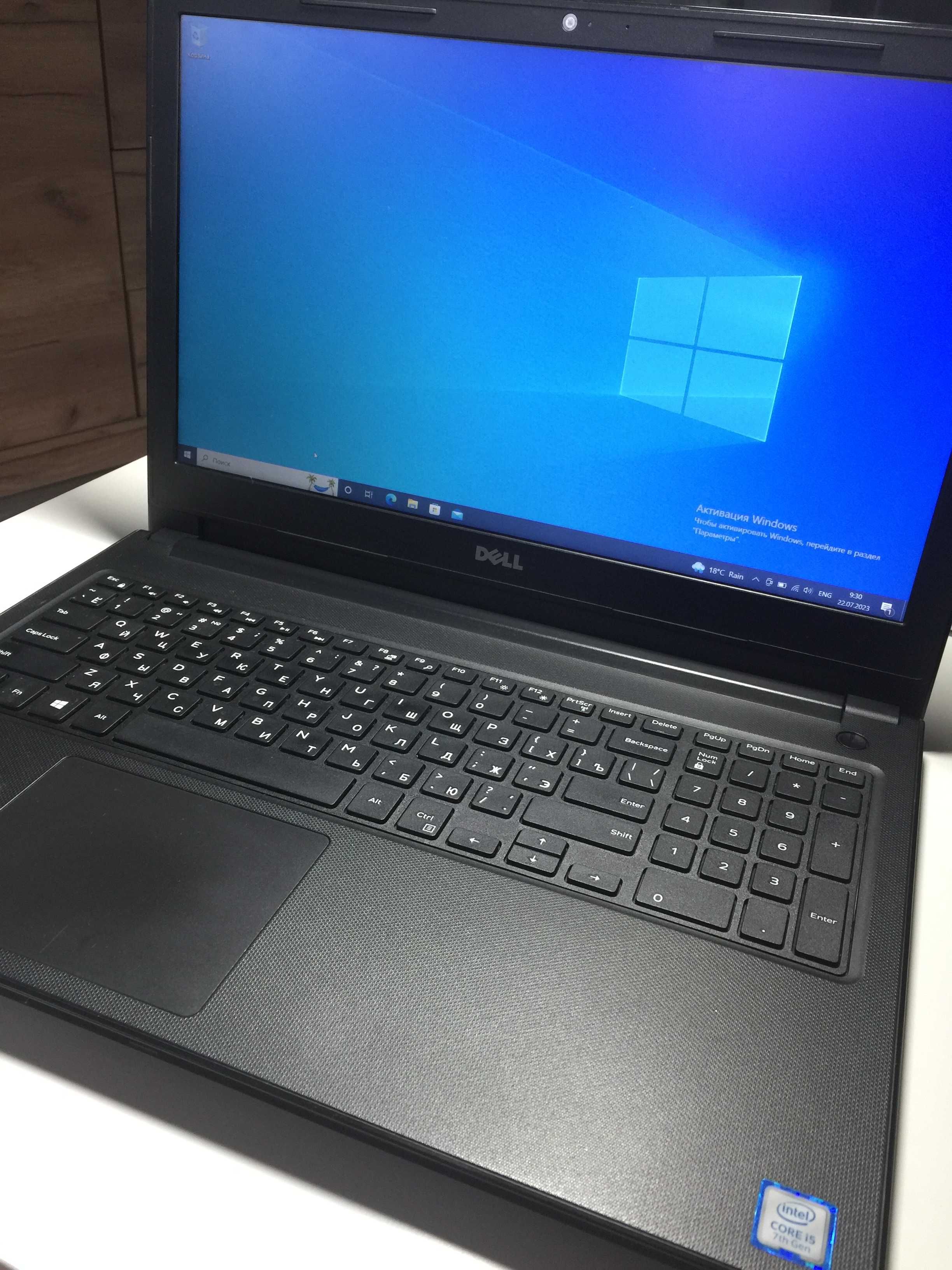 Dell Vostro 15 3000 i5 15,6"/16/256 SSD/ 1920*1080